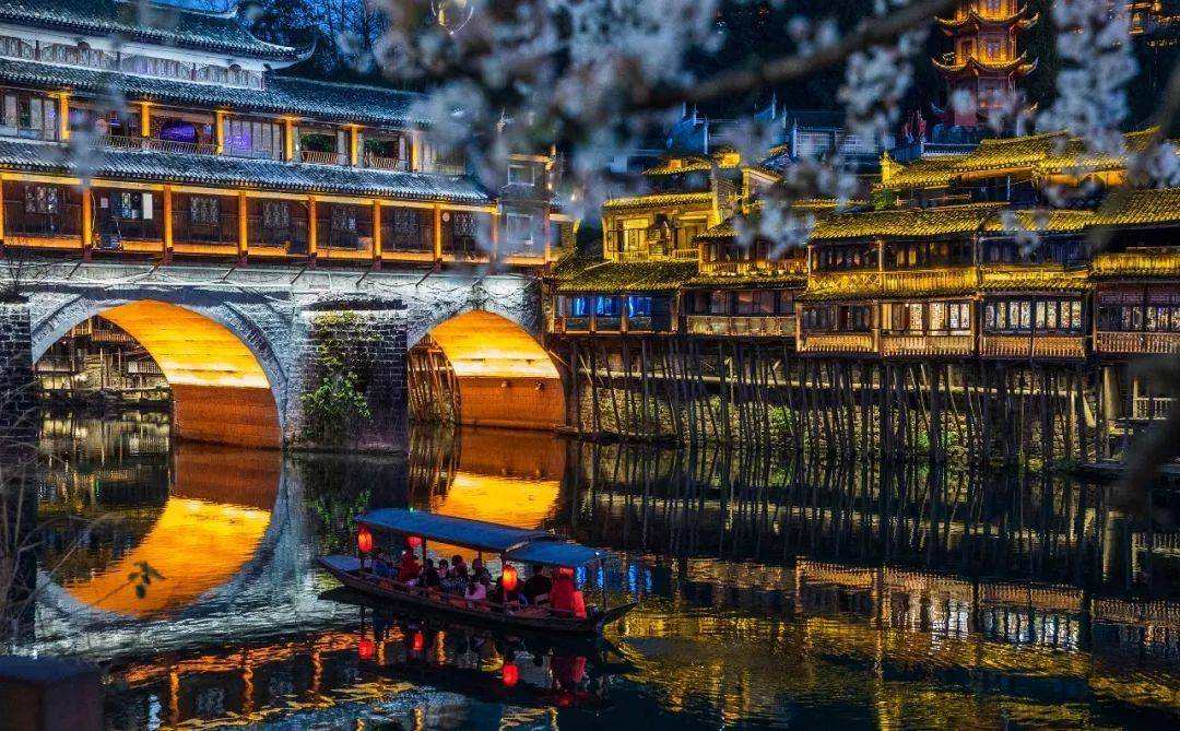 湖南，学习之光照亮自信与成就之路